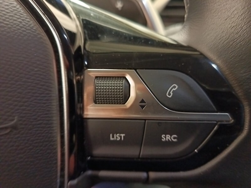 Peugeot 5008 vaihtoauto