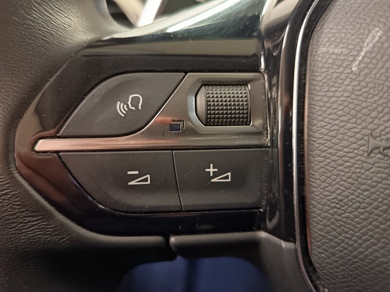 Peugeot 5008 vaihtoauto