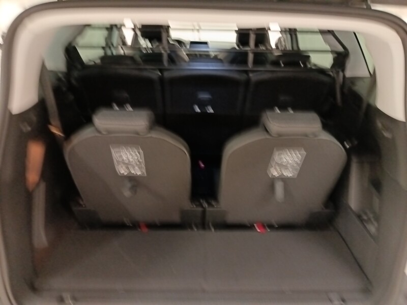 Peugeot 5008 vaihtoauto