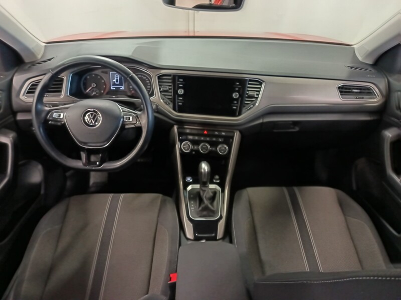 Volkswagen T-Roc vaihtoauto