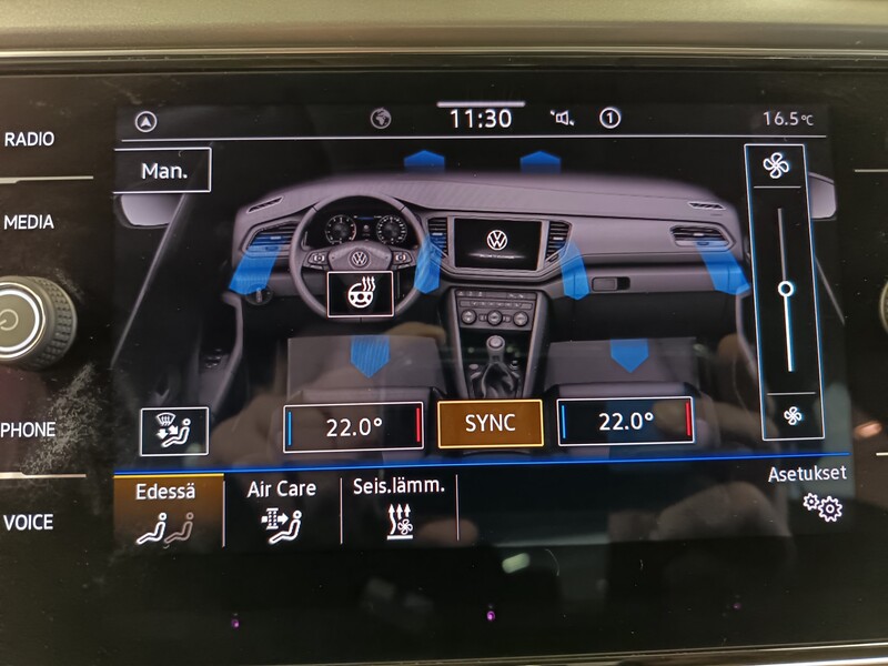 Volkswagen T-Roc vaihtoauto