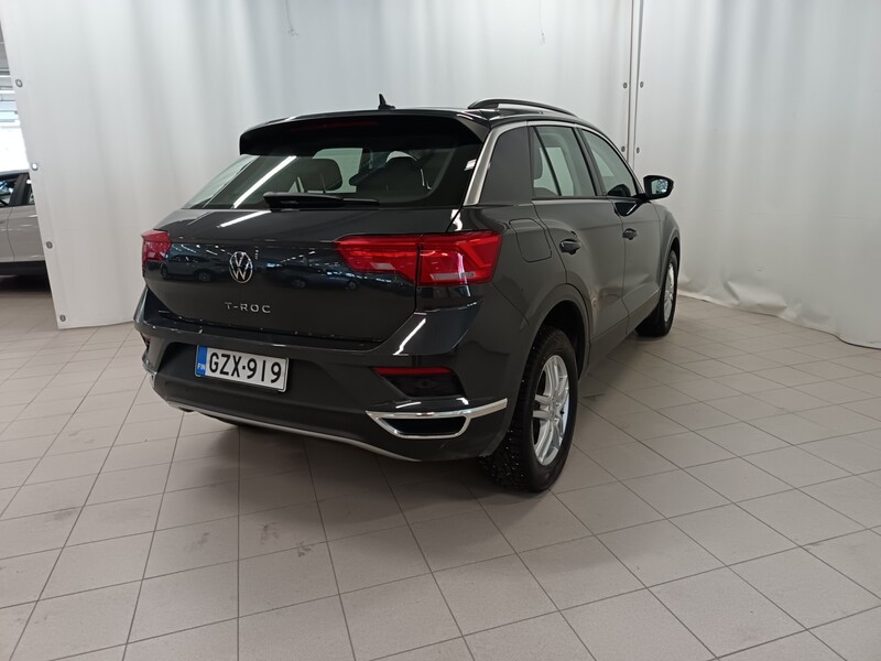Volkswagen T-Roc vaihtoauto