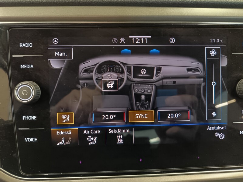 Volkswagen T-Roc vaihtoauto