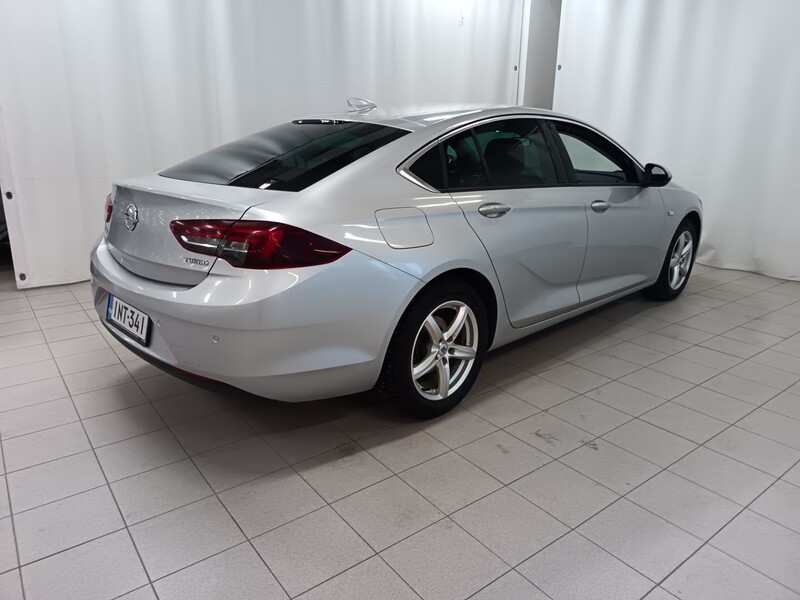 Opel Insignia vaihtoauto