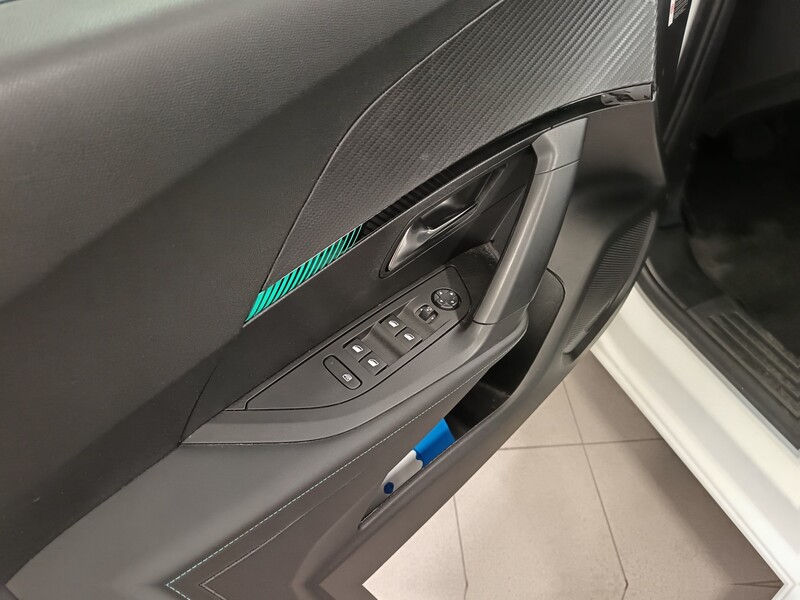 Peugeot 2008 vaihtoauto