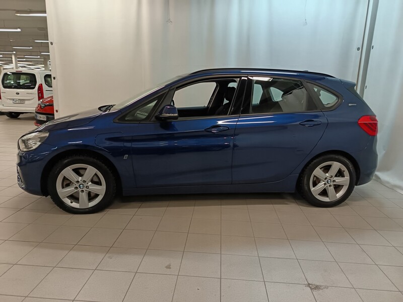 BMW 225 vaihtoauto