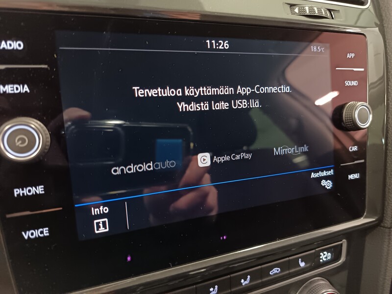 Volkswagen Golf vaihtoauto