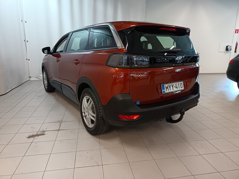 Peugeot 5008 vaihtoauto