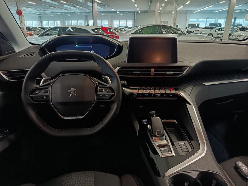 Peugeot 5008 vaihtoauto