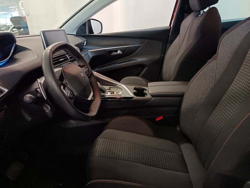 Peugeot 5008 vaihtoauto