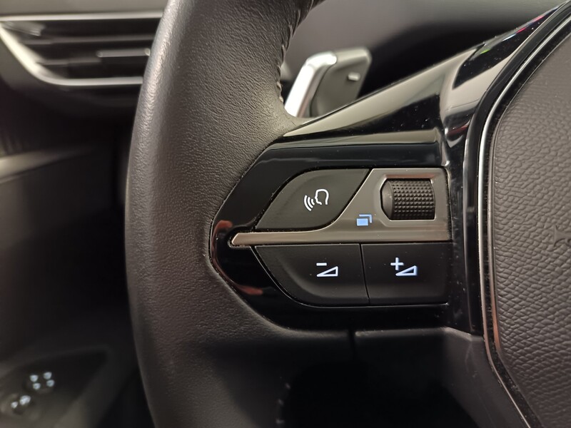 Peugeot 5008 vaihtoauto