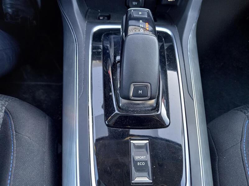 Peugeot 308 vaihtoauto