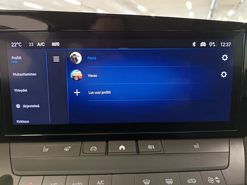 Opel Astra vaihtoauto