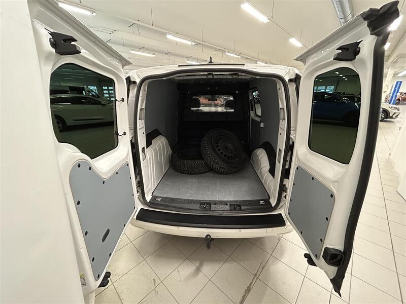 Volkswagen Caddy Maxi vaihtoauto