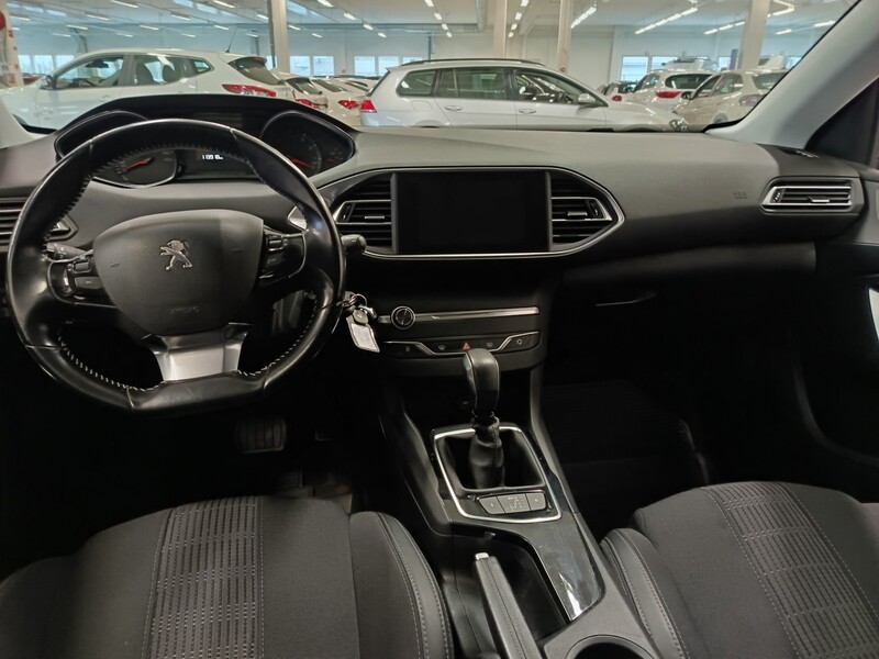 Peugeot 308 vaihtoauto