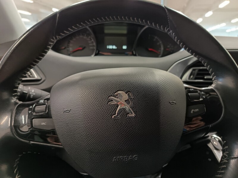 Peugeot 308 vaihtoauto