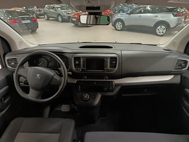 Peugeot Traveller vaihtoauto