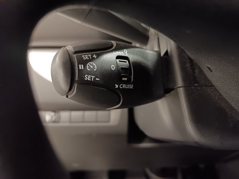 Peugeot Traveller vaihtoauto