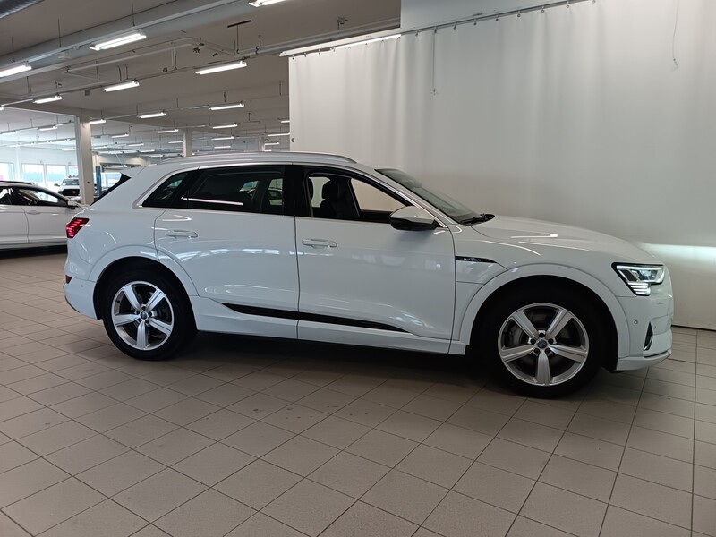 Audi e-tron vaihtoauto