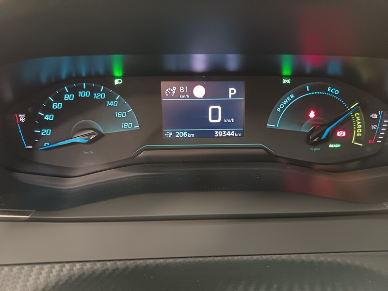 Peugeot e-2008 vaihtoauto