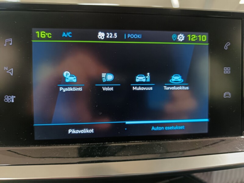 Peugeot e-2008 vaihtoauto