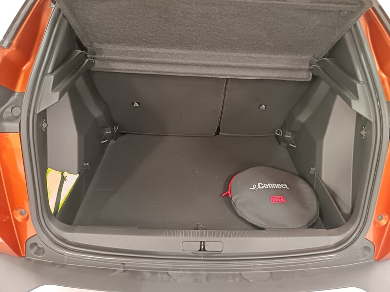 Peugeot e-2008 vaihtoauto