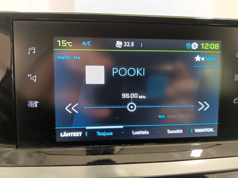 Peugeot e-2008 vaihtoauto