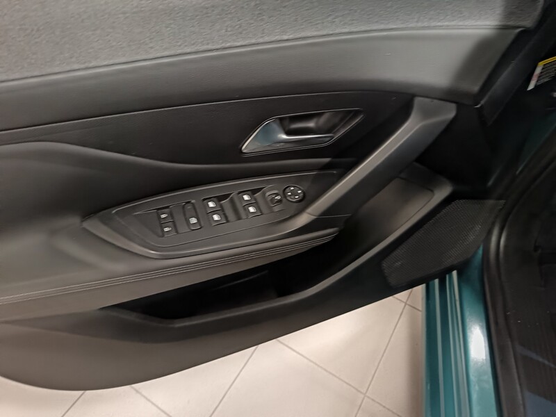 Peugeot 308 vaihtoauto