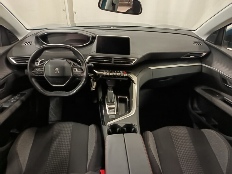 Peugeot 5008 vaihtoauto