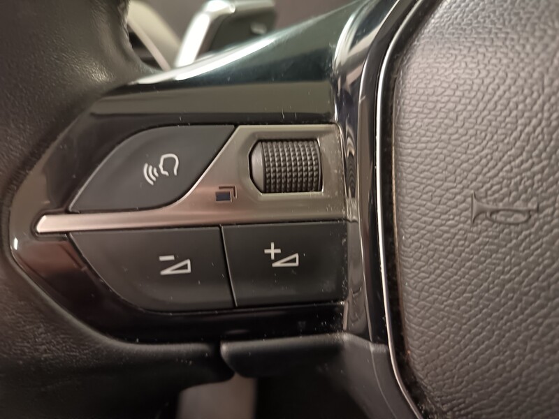 Peugeot 5008 vaihtoauto