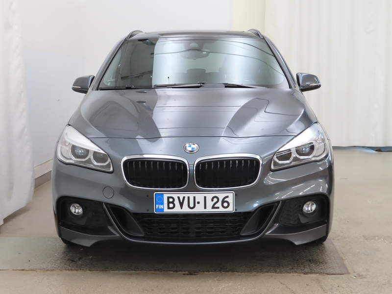 BMW 220 vaihtoauto