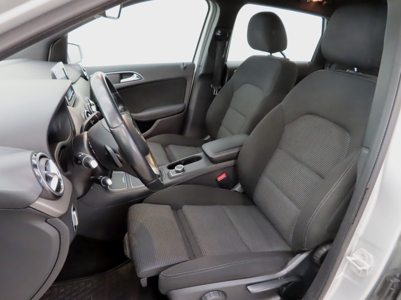 Mercedes-Benz B vaihtoauto