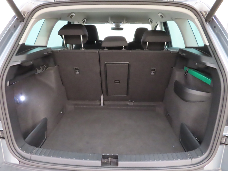 Skoda Karoq vaihtoauto