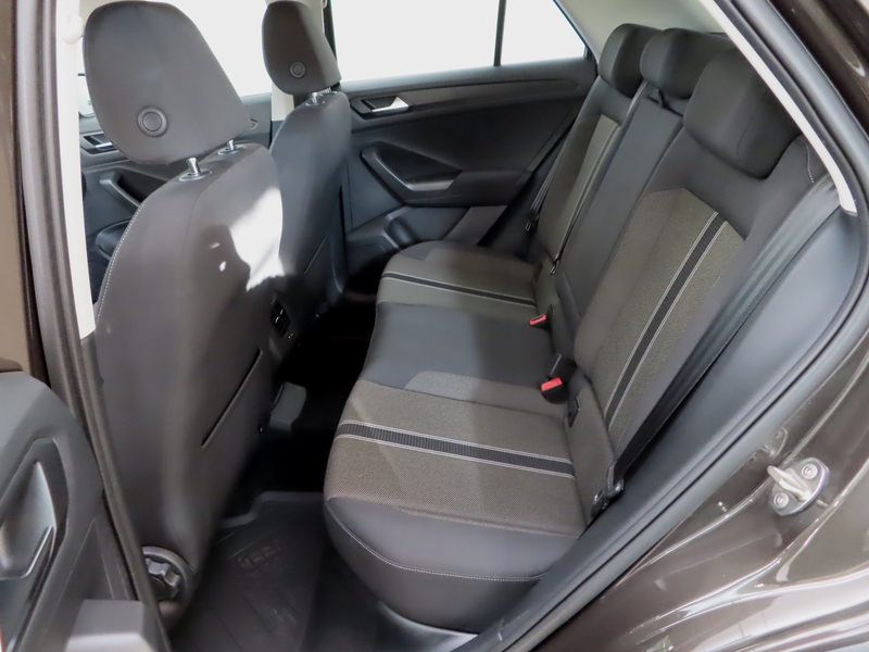 Volkswagen T-Roc vaihtoauto