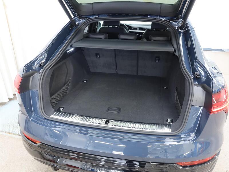 Audi Q8 e-tron vaihtoauto