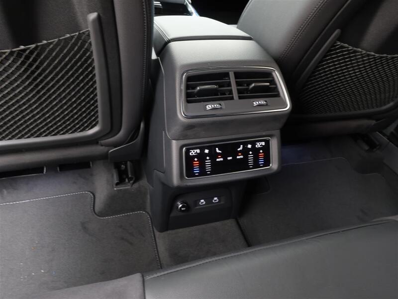 Audi Q8 e-tron vaihtoauto