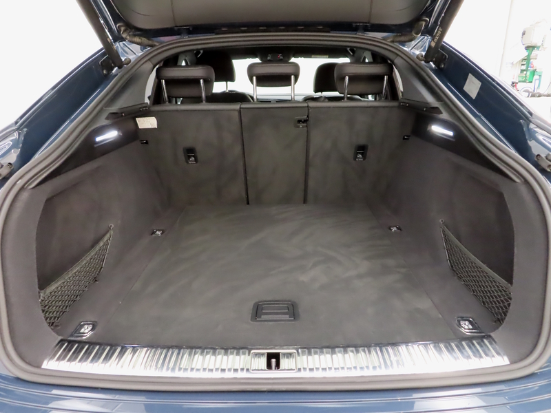 Audi Q8 e-tron vaihtoauto