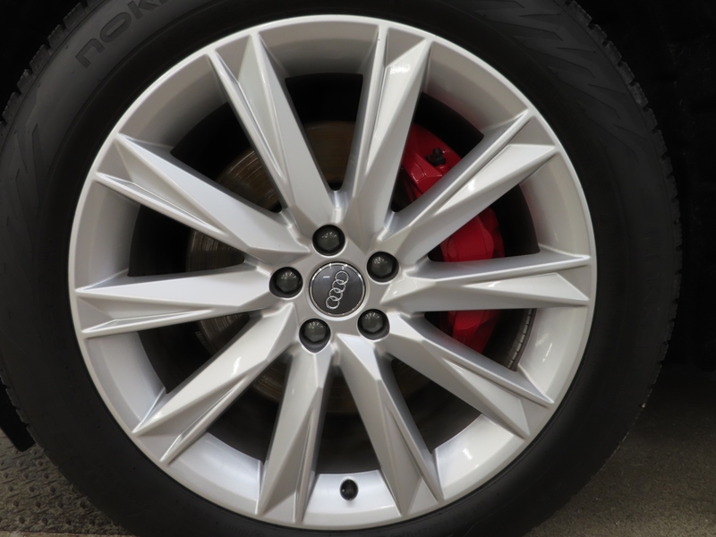 Audi Q8 e-tron vaihtoauto