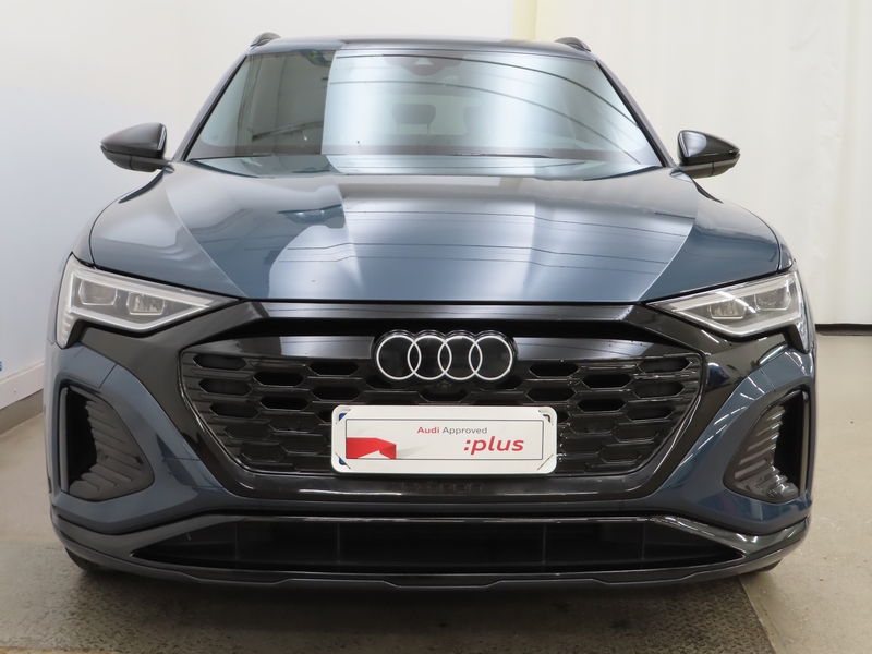 Audi Q8 e-tron vaihtoauto