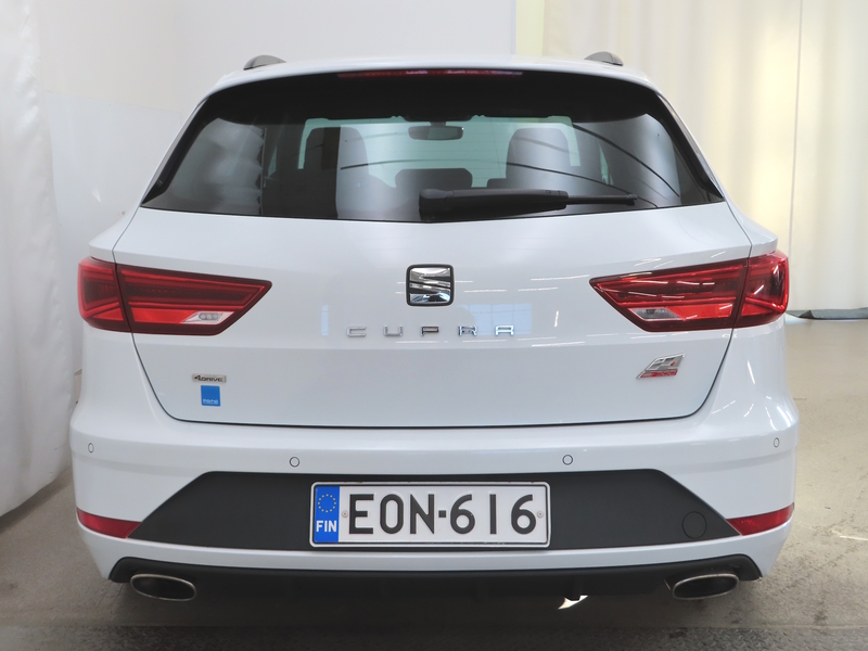 SEAT Leon ST vaihtoauto