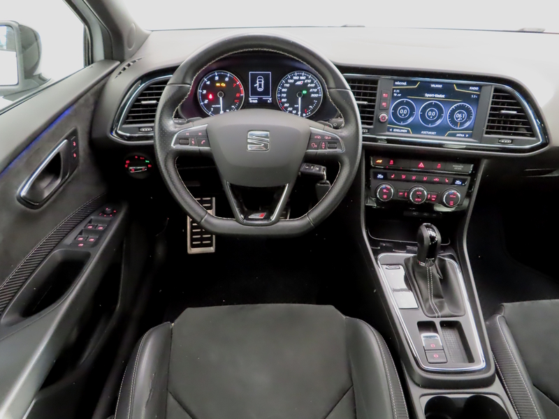 SEAT Leon ST vaihtoauto