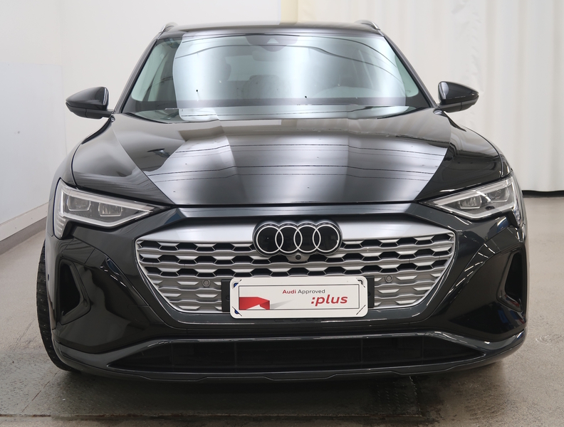 Audi Q8 e-tron vaihtoauto