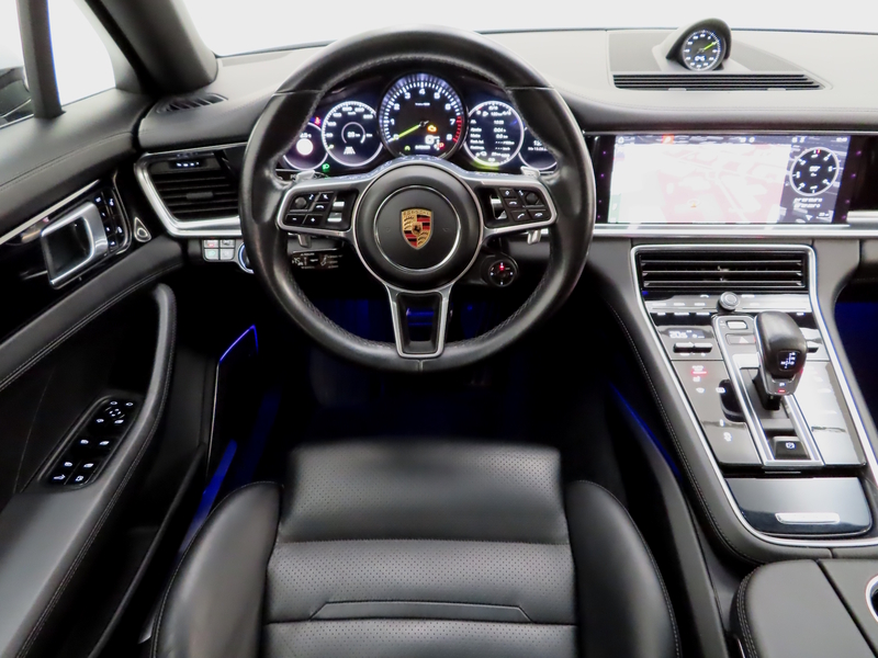 Porsche Panamera vaihtoauto