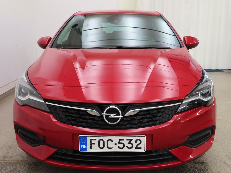 Opel Astra vaihtoauto