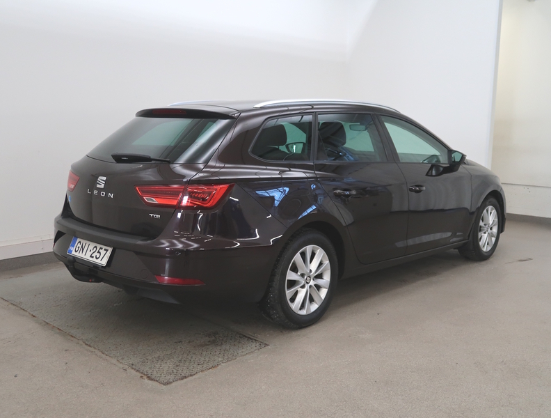 SEAT Leon ST vaihtoauto