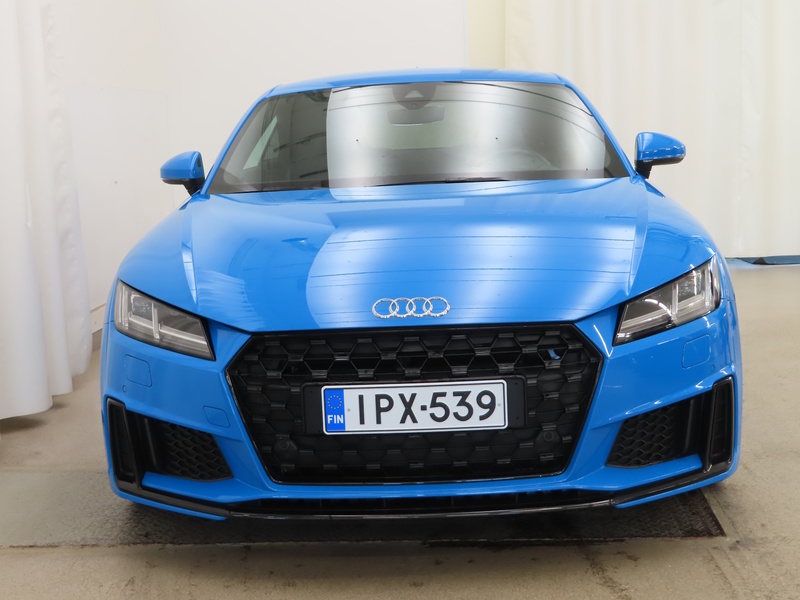Audi TT vaihtoauto