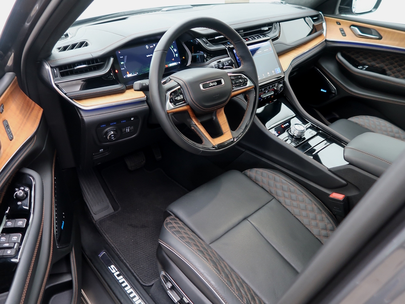 Jeep Grand Cherokee vaihtoauto