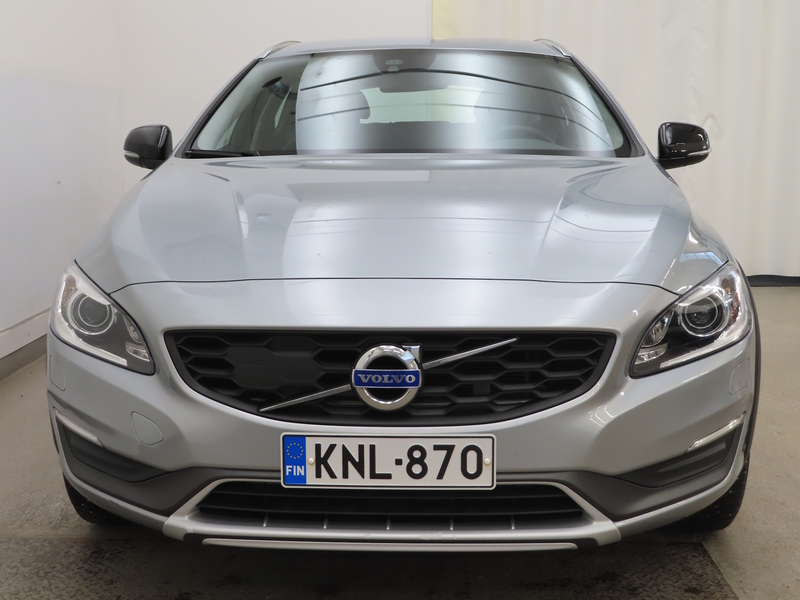 Volvo V60 Cross Country vaihtoauto