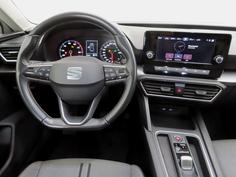 SEAT Leon Sportstourer vaihtoauto