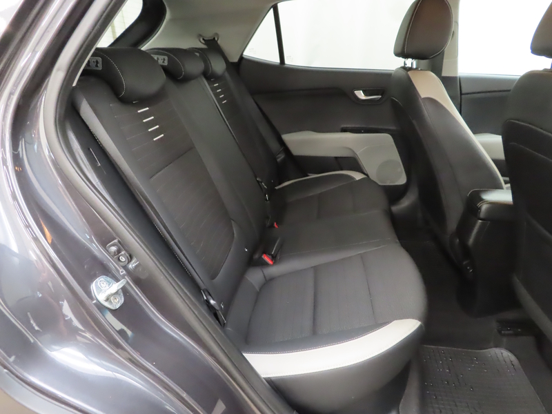 Kia Stonic vaihtoauto